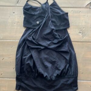 Lululemon Tank With Built In Sports Bra Size 4